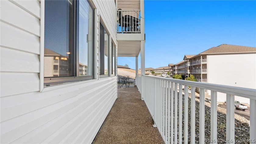Welcome to your perfect lake escape at Compass Pointe in the - photo 41