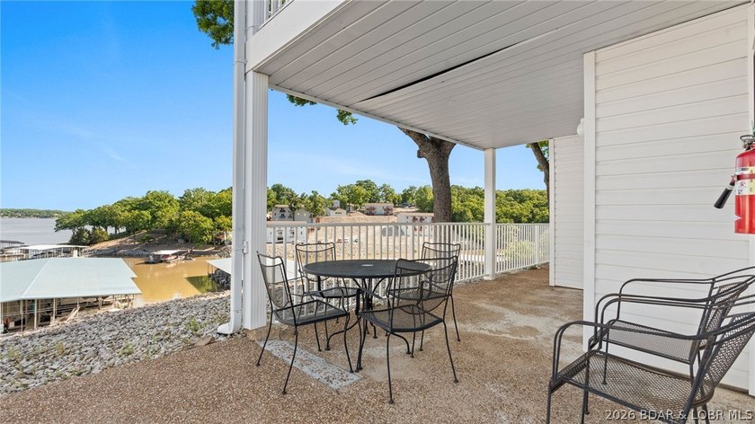 Welcome to your perfect lake escape at Compass Pointe in the - photo 44