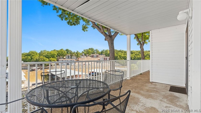 Welcome to your perfect lake escape at Compass Pointe in the - photo 59