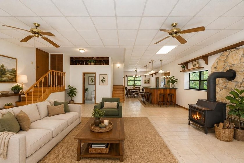 Builder's personal home set in a naturally beautiful, private - photo 38