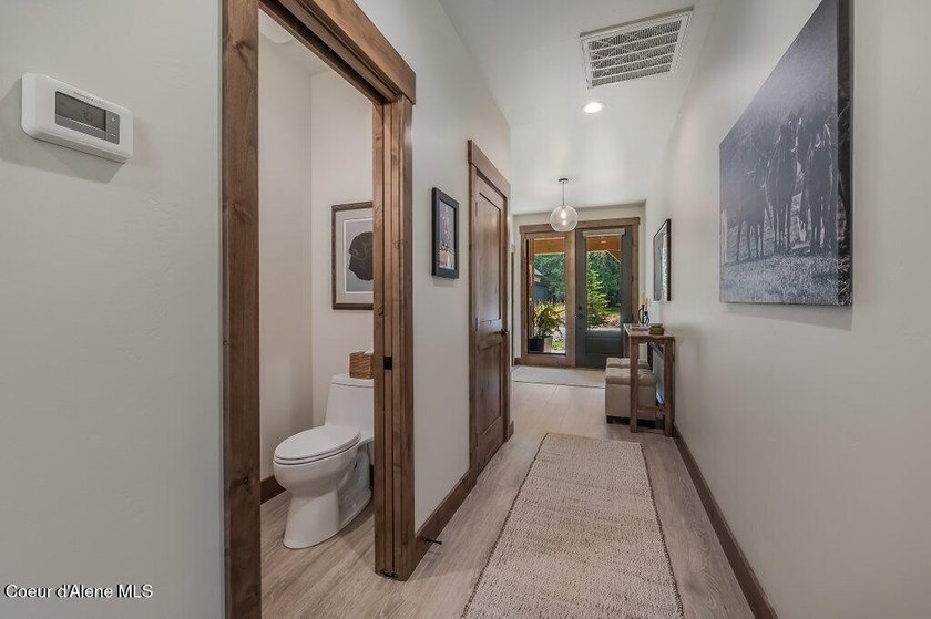 Nestled within The Idaho Club, The Oxbow offers an exclusive - photo 14