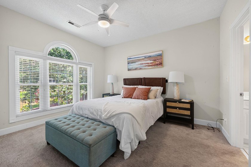 Move-in ready, two-bedroom, two-bathroom end-unit condo with - photo 18