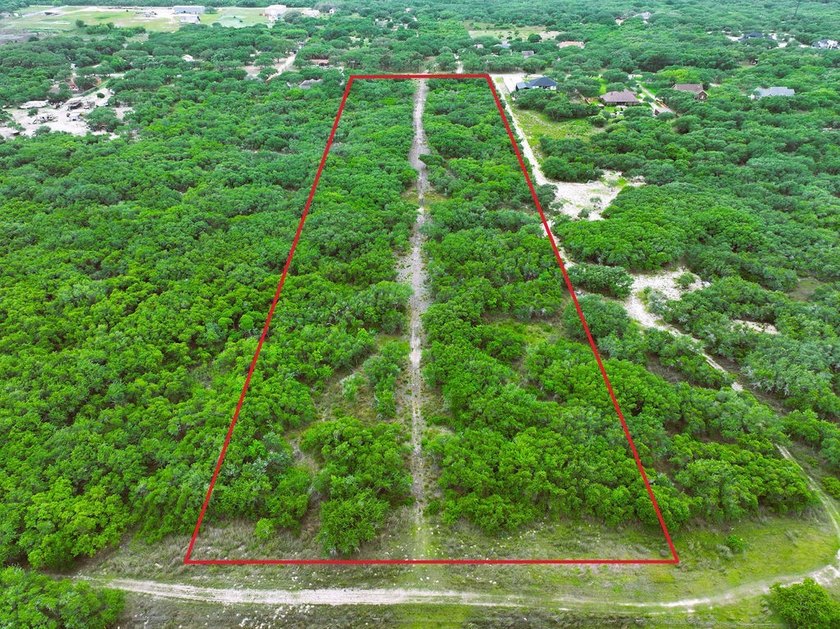 PRIME 10.6 ACRES IN INGLESIDE - IDEAL FOR RESIDENTIAL - photo 4