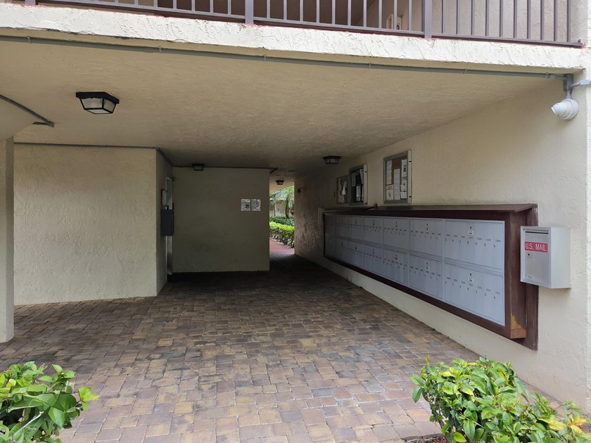 2BD/2BA, Open layout, central A/C, and in-unit laundry hookups - photo 13