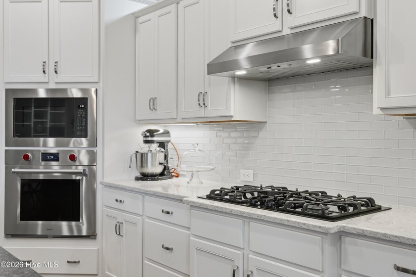 Welcome to 3005 Pine Bay Court, a stunning custom home perfectly - photo 15