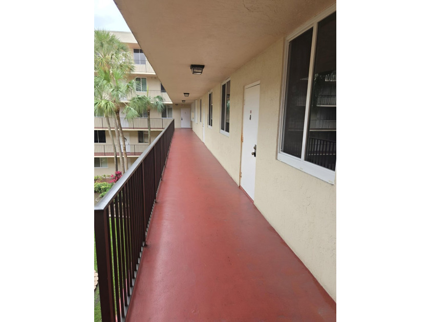2BD/2BA, Open layout, central A/C, and in-unit laundry hookups - photo 15