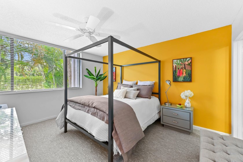 Discover the ease of ground-floor living in this charming condo - photo 15