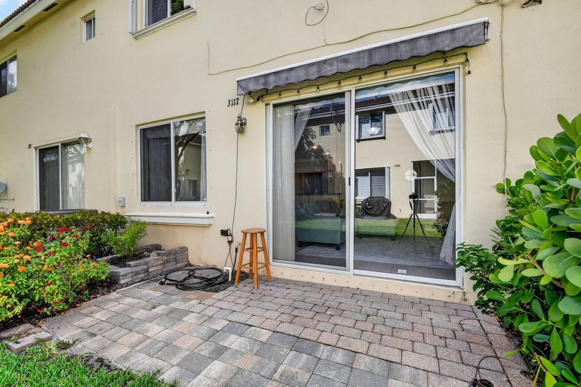 Truly gorgeous and well kept townhome in East Boynton Beach - photo 17
