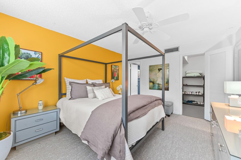 Discover the ease of ground-floor living in this charming condo - photo 17