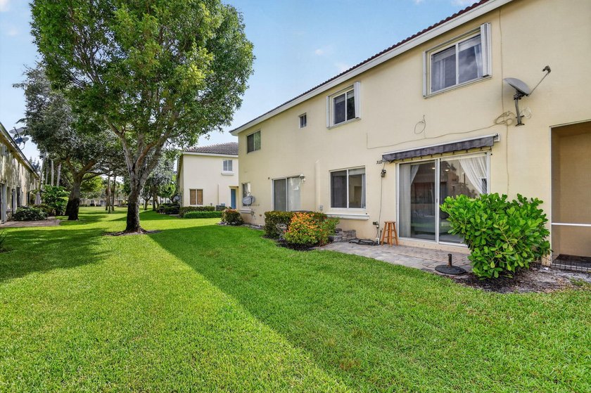 Truly gorgeous and well kept townhome in East Boynton Beach - photo 41