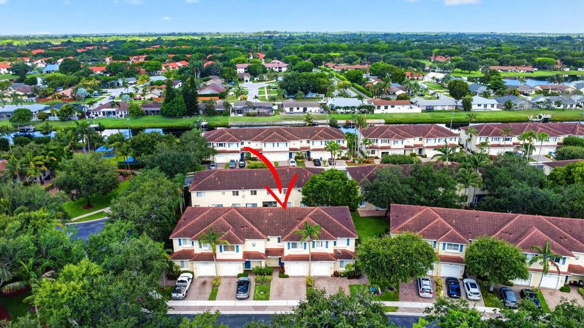 Truly gorgeous and well kept townhome in East Boynton Beach - photo 42