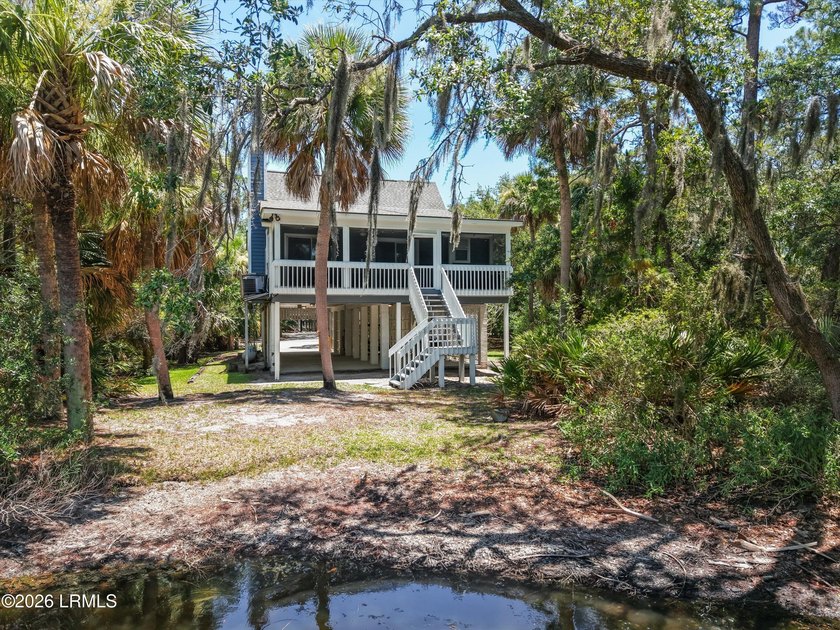 Tucked away within the gated community of Harbor Island, this - photo 34