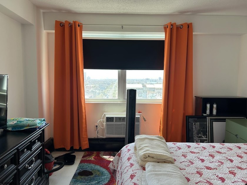 Beautifully renovated 2BR/2BA condo in Landmark Towers offering - photo 34