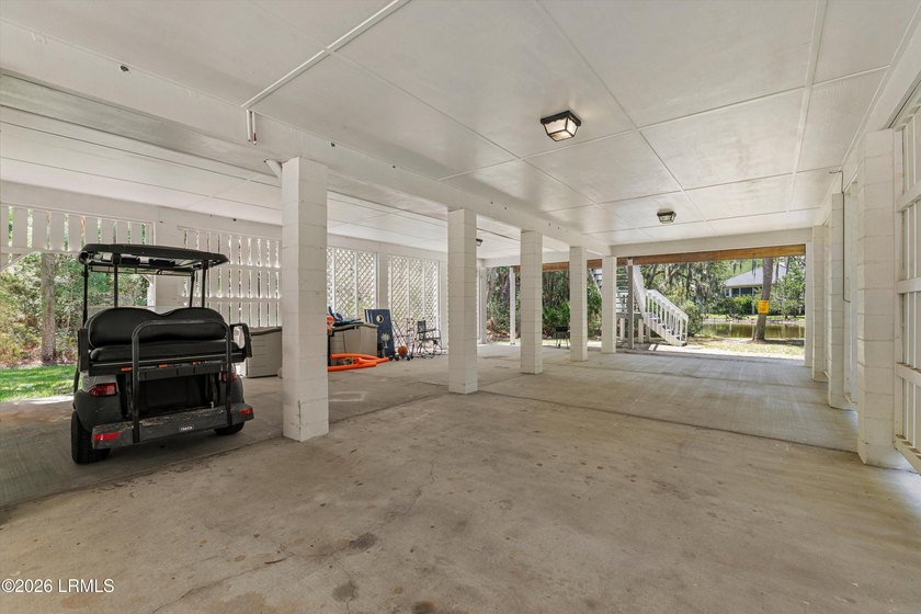 Tucked away within the gated community of Harbor Island, this - photo 38