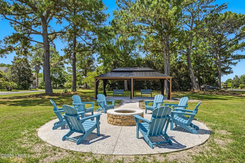 Magnificantly maintained and updated Golf Course Home on Cat - photo 46