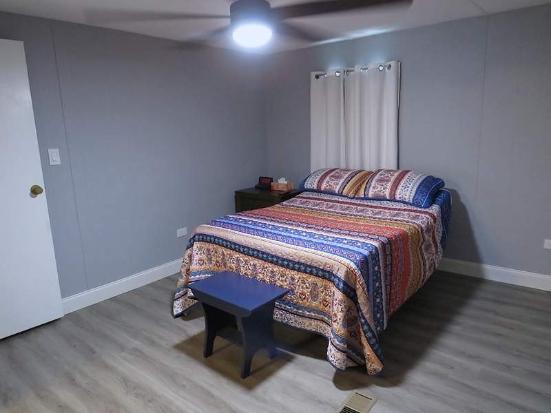 This charming 1248 square feet manufactured home, built in 1979 - photo 15