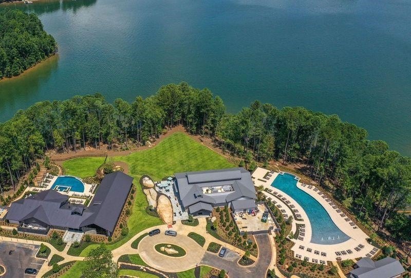 Priced under current appraisal value. LAKE ACCESS, LAKE VIEWS - photo 9