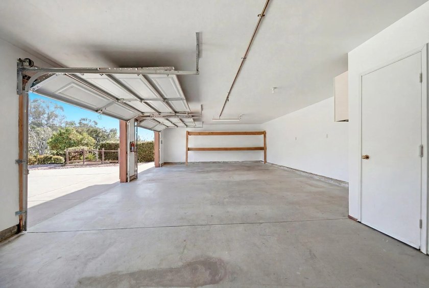 Coastal Encinitas, multi-family properties don't get more - photo 14