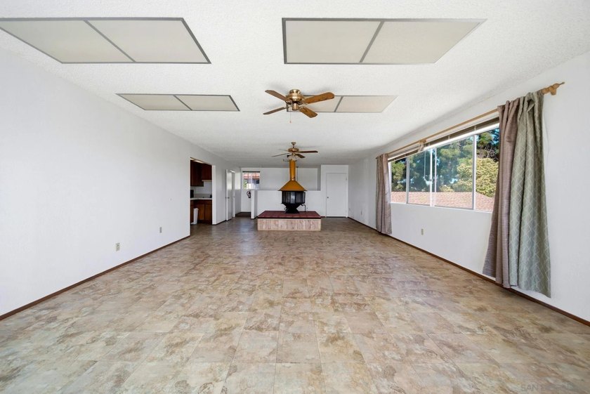 Coastal Encinitas, multi-family properties don't get more - photo 16