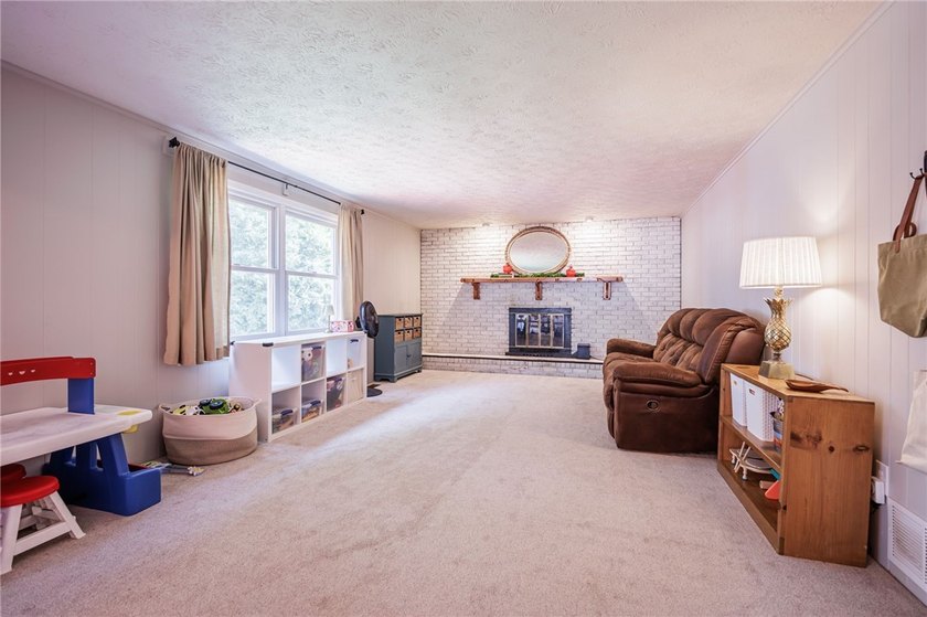 Open House Thursday July 23rd 5:300-6:30! Welcome to 124 Long - photo 21