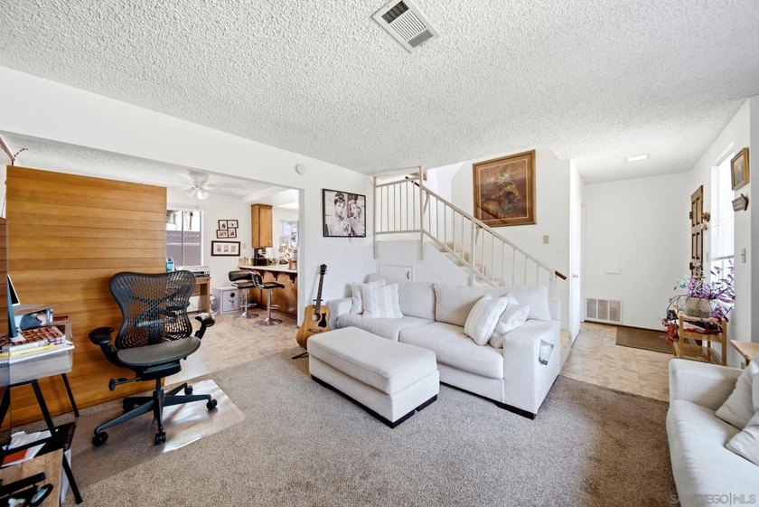 Coastal Encinitas, multi-family properties don't get more - photo 33