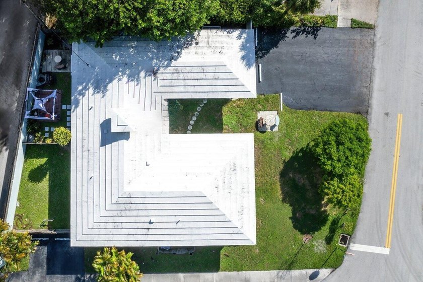 Fully Occupied Rare Investment Opportunity in Prime Deerfield - photo 45