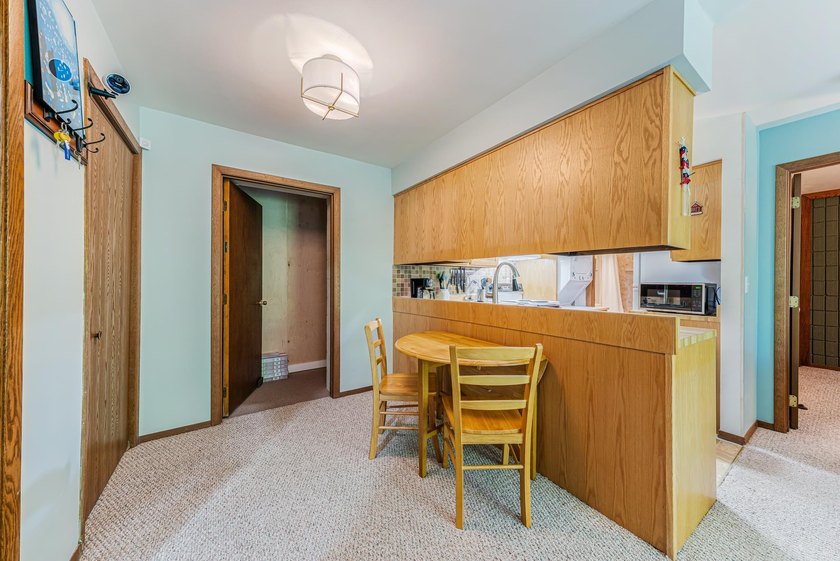 Look no further! Inside this 1+ bed, 1 bath Condo, you'll find - photo 15