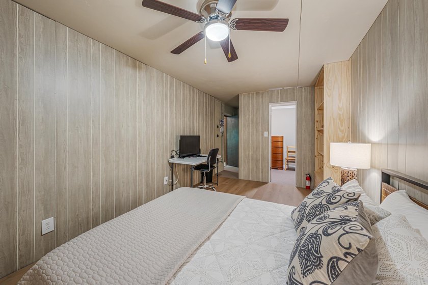 Look no further! Inside this 1+ bed, 1 bath Condo, you'll find - photo 16