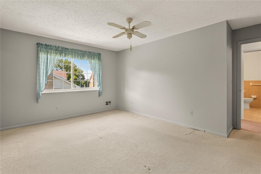 If you desire a ranch style home, but want less maintenance and - photo 36