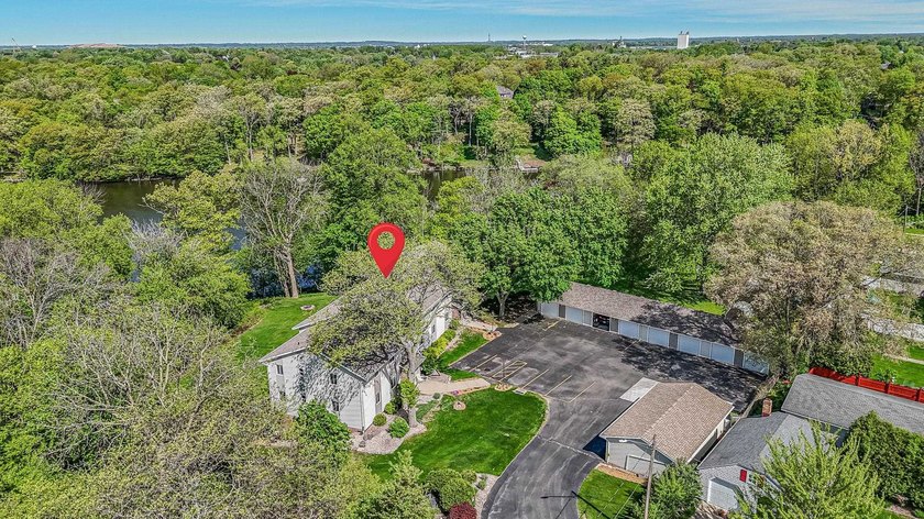 Look no further! Inside this 1+ bed, 1 bath Condo, you'll find - photo 39
