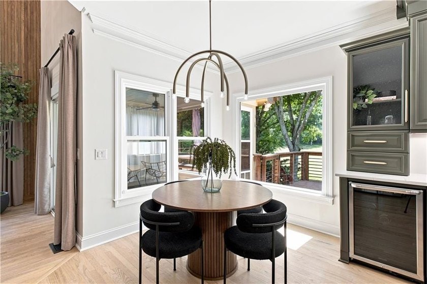 One-of-a-Kind Luxury Living on a Premier Golf Course Lot in - photo 14
