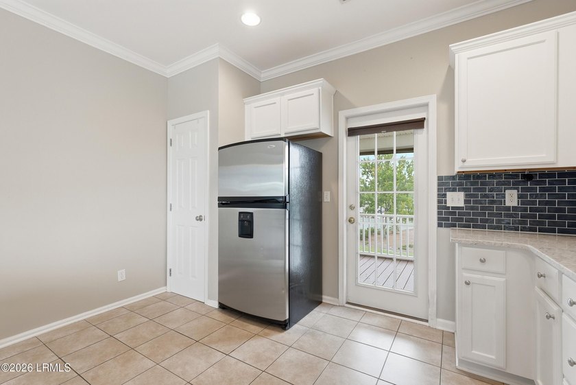 One of the largest townhomes in Cypress Ridge, this beautifully - photo 22