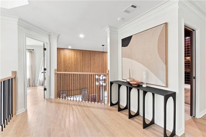 One-of-a-Kind Luxury Living on a Premier Golf Course Lot in - photo 36