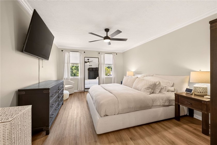 Welcome to 139 Scotch Pine Drive! This stunning 4-bedroom, 2 - photo 29