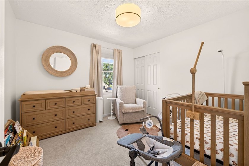 Welcome to 139 Scotch Pine Drive! This stunning 4-bedroom, 2 - photo 30