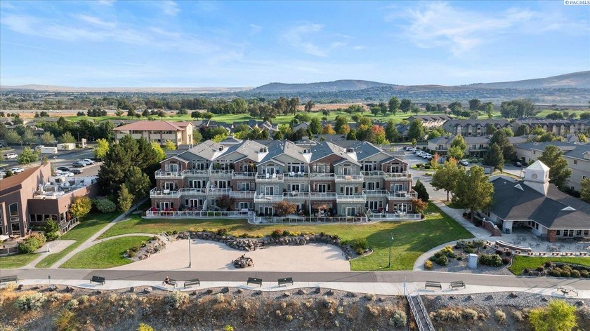 MLS# 287131 Waterfront Living: Where Lifestyle Meets Luxury - photo 36