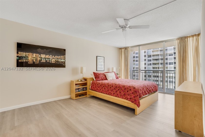 Welcome to your waterfront oasis at Del Prado, located in the - photo 15
