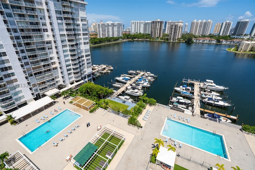 Welcome to your waterfront oasis at Del Prado, located in the - photo 19