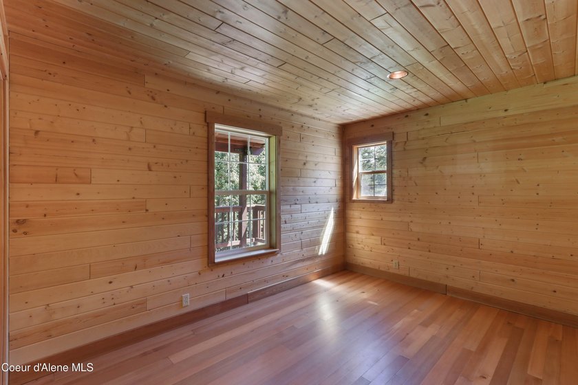 Privately sited on 5 acres with a beautiful mix of trees and - photo 28