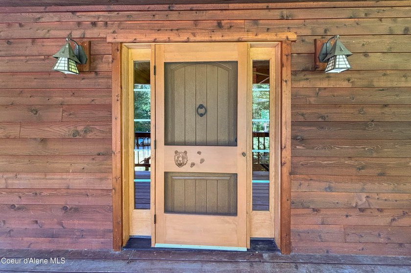 Privately sited on 5 acres with a beautiful mix of trees and - photo 31