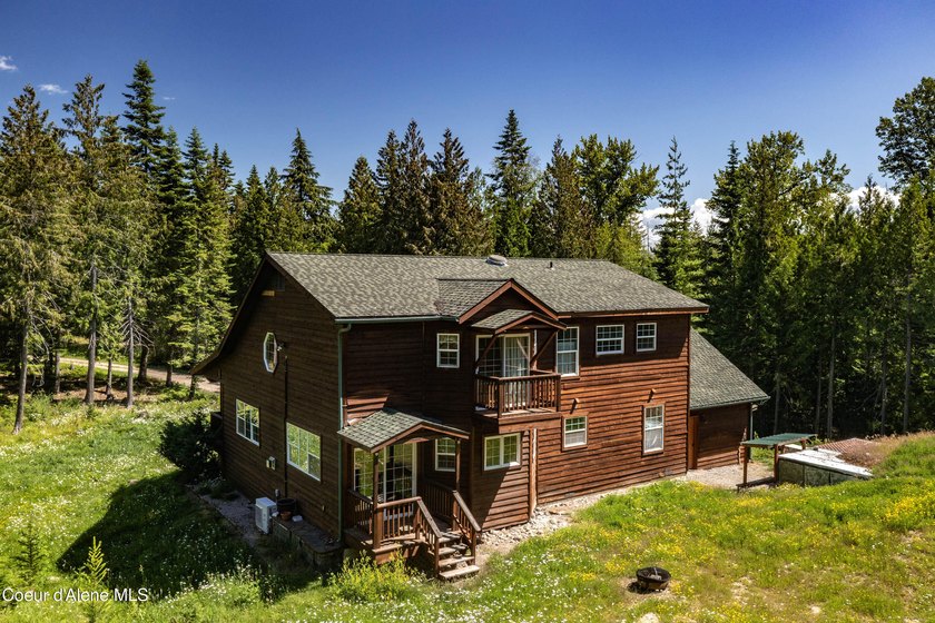 Privately sited on 5 acres with a beautiful mix of trees and - photo 38