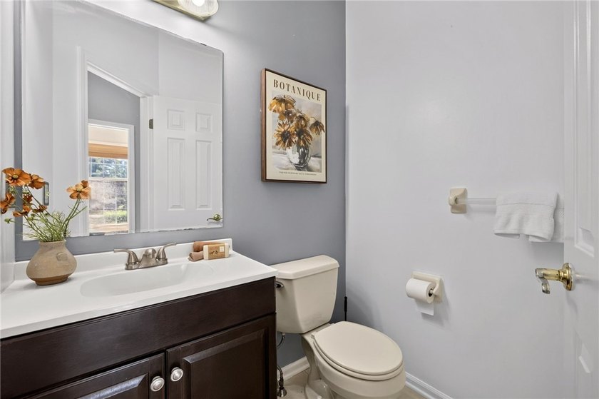 Set on nearly half an acre in a sought-after Penfield - photo 19