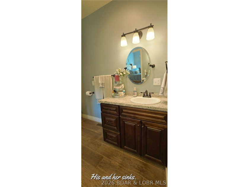 YOUR DREAM HOME IS ON THE MARKET! Stunning 4 bdrm 3 bath home - photo 24
