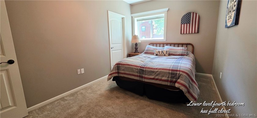 YOUR DREAM HOME IS ON THE MARKET! Stunning 4 bdrm 3 bath home - photo 38