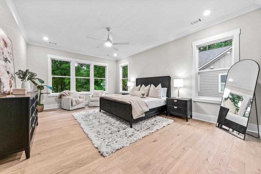 Exceptional new price on one of Harbor Club's best golf-front - photo 5