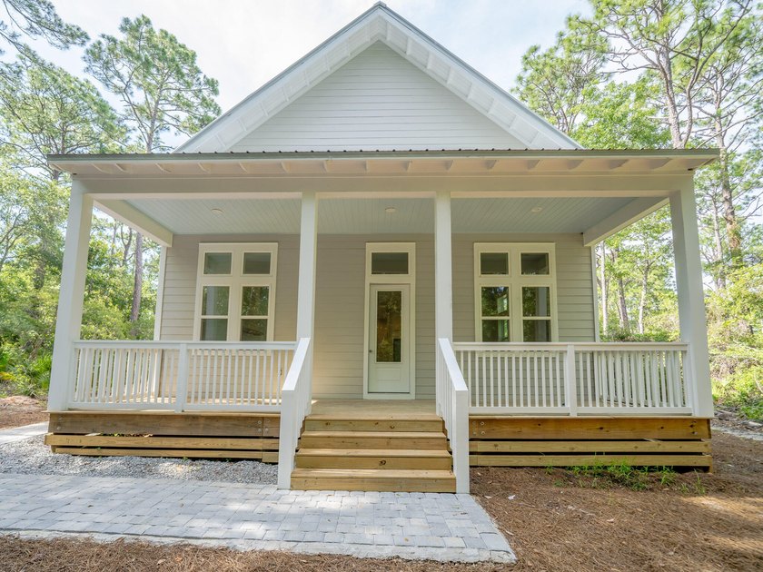116 E George Street presents a newly constructed five bedroom - photo 17