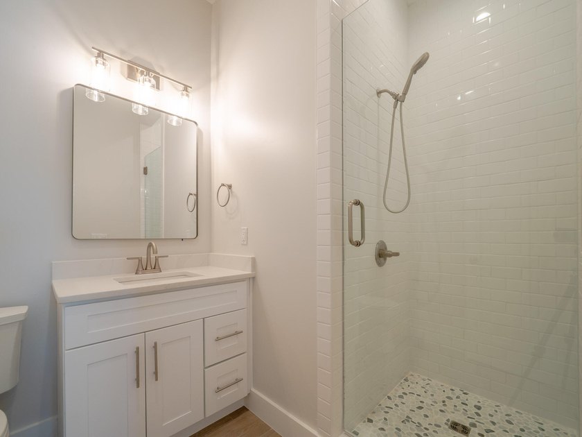 116 E George Street presents a newly constructed five bedroom - photo 38