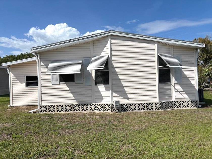 THIS IS ONE YOU DON'T WANT TO MISS!! BEAUTIFULLY UPDATED HOME - photo 50