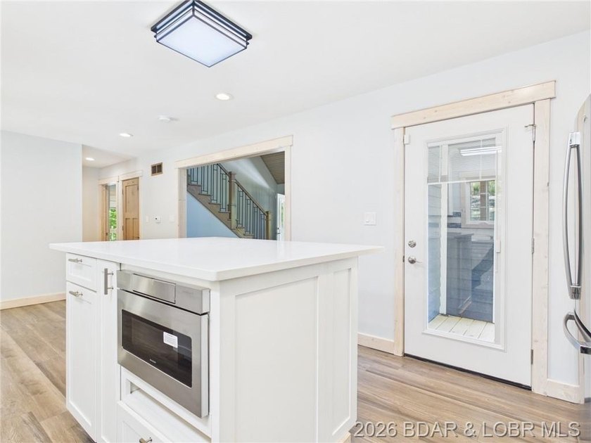 MOTIVATED SELLER!! This brand-new custom home sits on 3.05 - photo 24