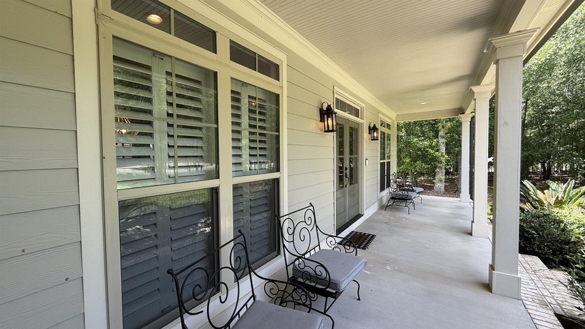 This classically designed home exudes charm and beauty - photo 7